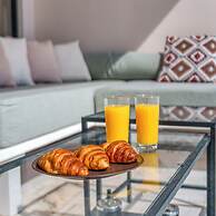 Alimos Luxury 3Bd w Outdoor Jacuzzi