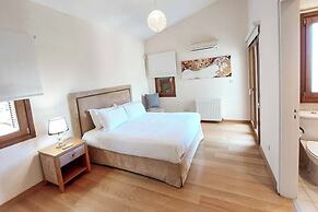 Aphrodite Hills Superior Villa 0100