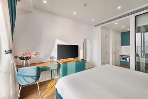 Hillside Sunset Apartment