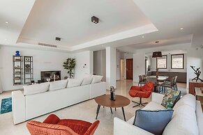 Aphrodite Hills Junior Elite Uj01