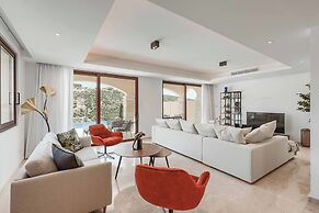 Aphrodite Hills Junior Elite Uj01