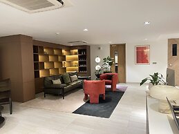 Velea at Rose Apple Square