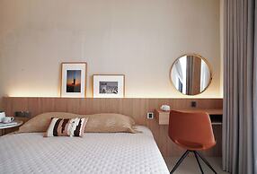 Velea at Rose Apple Square