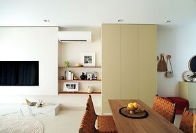 Velea at Rose Apple Square