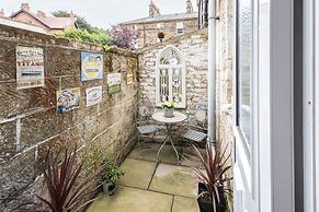 Host Stay Arundel Cottage