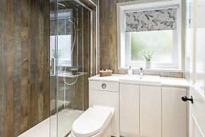 Host Stay Arundel Cottage