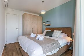 Spacious Apartment With Huge Terrace With sea View