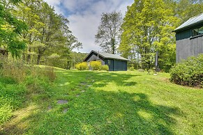 Highland 1850s Studio Barn on Sprawling 4.5 Acres!