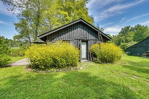 Highland 1850s Studio Barn on Sprawling 4.5 Acres!