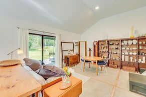 Highland 1850s Studio Barn on Sprawling 4.5 Acres!