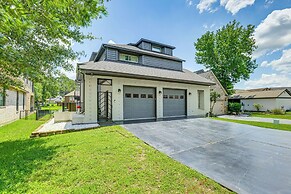 Exquisite Canal-front Home: Access to Lake Conroe!
