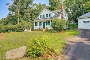 Charming Madison Home on 2 Acres: 2 Mi to Downtown