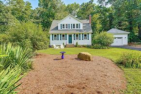 Charming Madison Home on 2 Acres: 2 Mi to Downtown