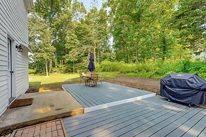 2 Mi to Dtwn: 2-acre Retreat w/ Large Yard!