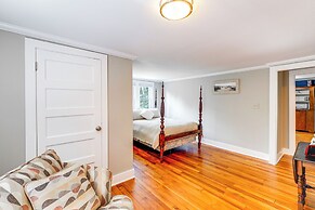 2 Mi to Dtwn: 2-acre Retreat w/ Large Yard!