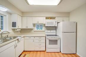 Meridian Townhome w/ Patio & Yard: Near Downtown!