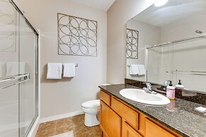 Scenic Condo Near Lake & Branson Entertainment!