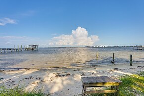Walk to Ocean: Home in Panama City Beach!