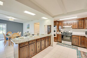 Walk to Ocean: Home in Panama City Beach!