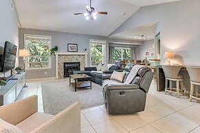 Deck & Greenbelt Access: Lovely Austin Home