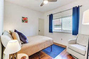 Deck & Greenbelt Access: Lovely Austin Home