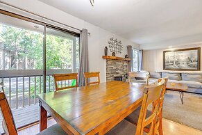 Scenic Mammoth Lakes Condo: Near Skiing & Hiking!