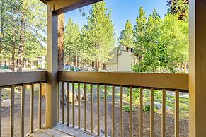 Scenic Mammoth Lakes Condo: Near Skiing & Hiking!