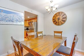 Scenic Mammoth Lakes Condo: Near Skiing & Hiking!