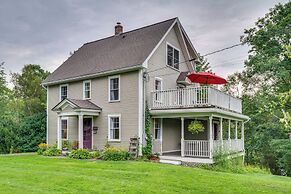 Family-friendly Retreat in Barre: 2 Spacious Decks