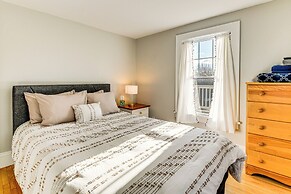 Family-friendly Retreat in Barre: 2 Spacious Decks