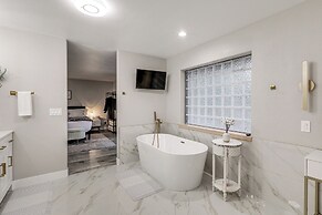 Deluxe Flagstaff Abode w/ Game Room & Outdoor Fun!