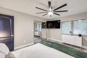 Deluxe Flagstaff Abode w/ Game Room & Outdoor Fun!