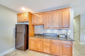 Spacious Lake Keowee Home: Boat Slip & Pool Access