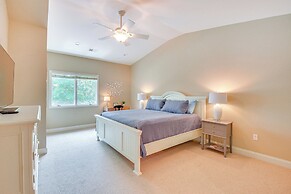 Spacious Lake Keowee Home: Boat Slip & Pool Access