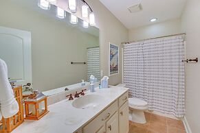 Spacious Lake Keowee Home: Boat Slip & Pool Access