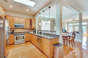 Spacious Lake Keowee Home: Boat Slip & Pool Access