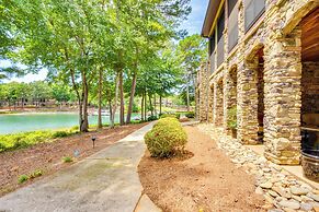 Spacious Lake Keowee Home: Boat Slip & Pool Access