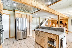 Sweetwater Lake House w/ Covered Patio!