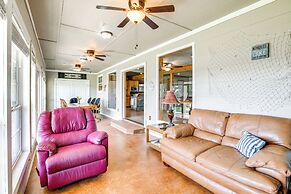 Sweetwater Lake House w/ Covered Patio!