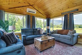 Mountain-view Maine Cabin: Ski, Hike & Bike!