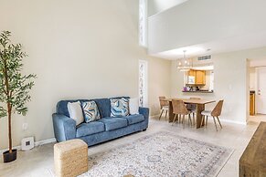 Fort Pierce Condo: Walk to Beach & State Park!