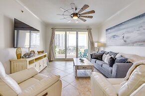 Ocean-view Miramar Beach Condo: Snowbird Friendly!