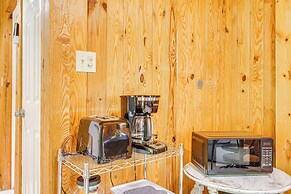 Serene Clarkson Cabin ~ 4 Mi to Nolin Lake Access!