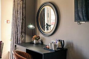 Sweeney Aviemore Two