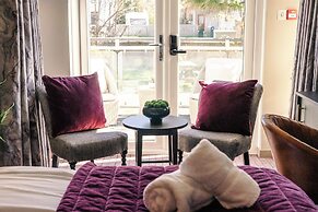 Sweeney Aviemore Two