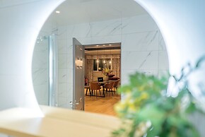 Sweeney Aviemore Two