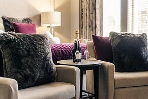 Sweeney Aviemore Two