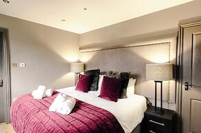 Sweeney Aviemore Two