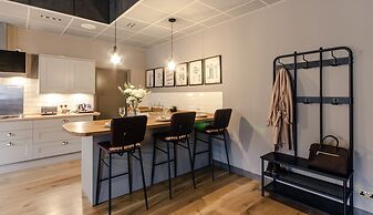 Sweeney Aviemore Two