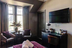 Sweeney Aviemore Two